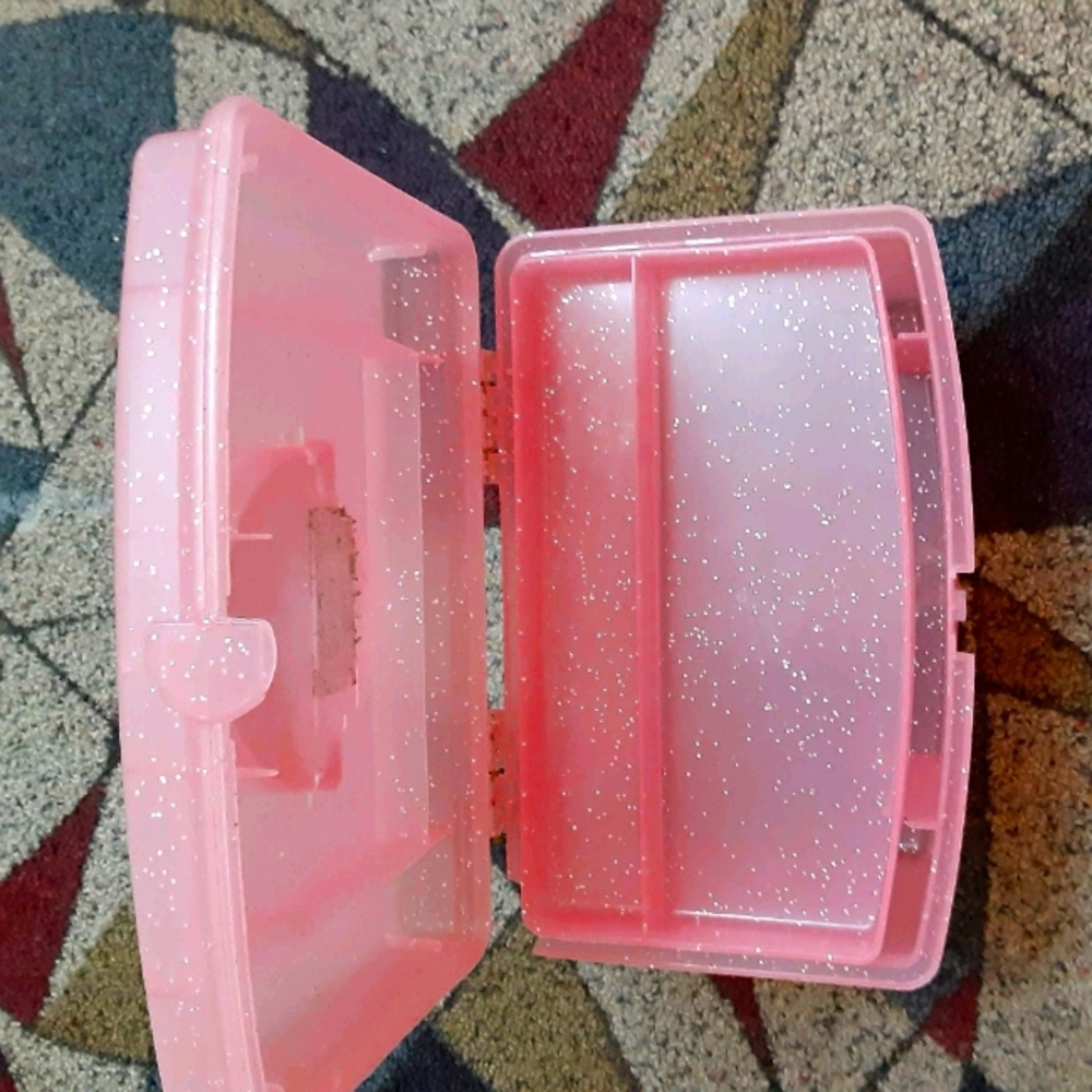 Smaller Caboodle